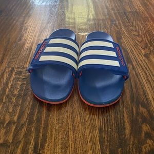 Kids Blue/white slides. Size 3